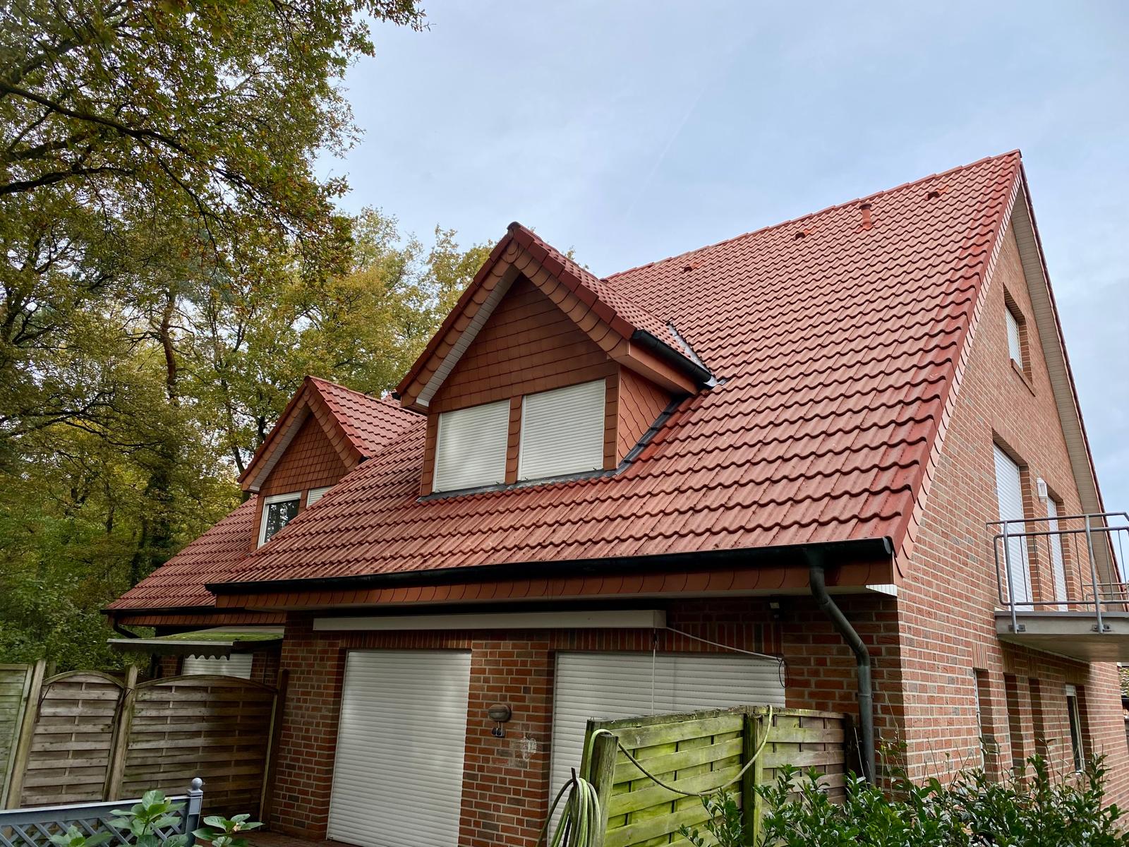 Dachreinigung Nord Nachher: Sauberes und gepflegtes Dach